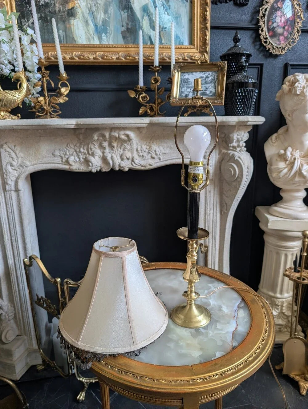Vintage Brass MCM Hollywood Regency Candlestick Table lamp w/ beaded shade 23